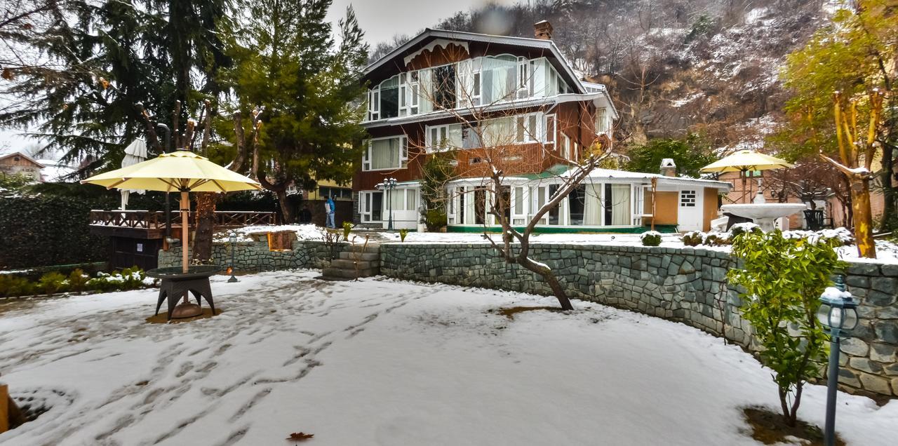 Hotel Metropolis Srīnagar Dış mekan fotoğraf